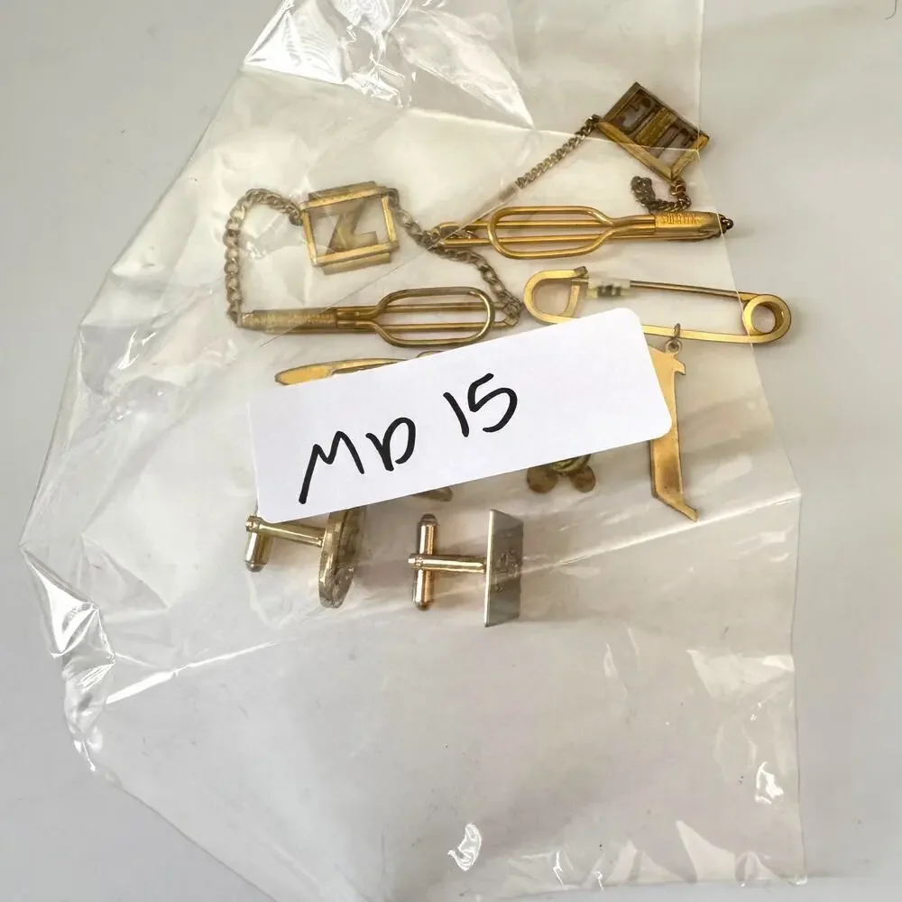 Vintage Lot of 8 Men’s Jewelry Swank, Hickok Cufflinks, Tie Bar Monogram Pins